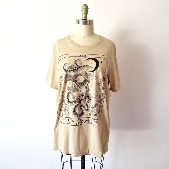 The Bookish Box & Shop Tops - The Bookish Box Graphic Tee Hades The Moon Tarot Skull Snake Large